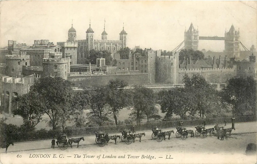 Die Tower of London und der Tower Bridge — LL. - Vorderseite