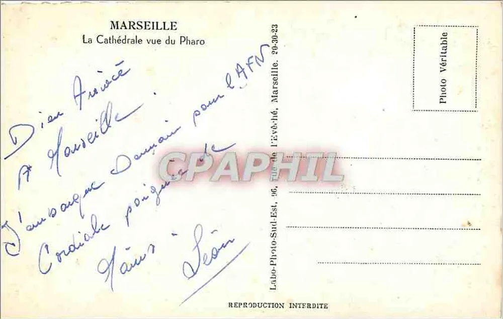 Marseille — De Kathedraal gezien vanaf de Phare — Labo-Photo-Sud-Est - Achterkant