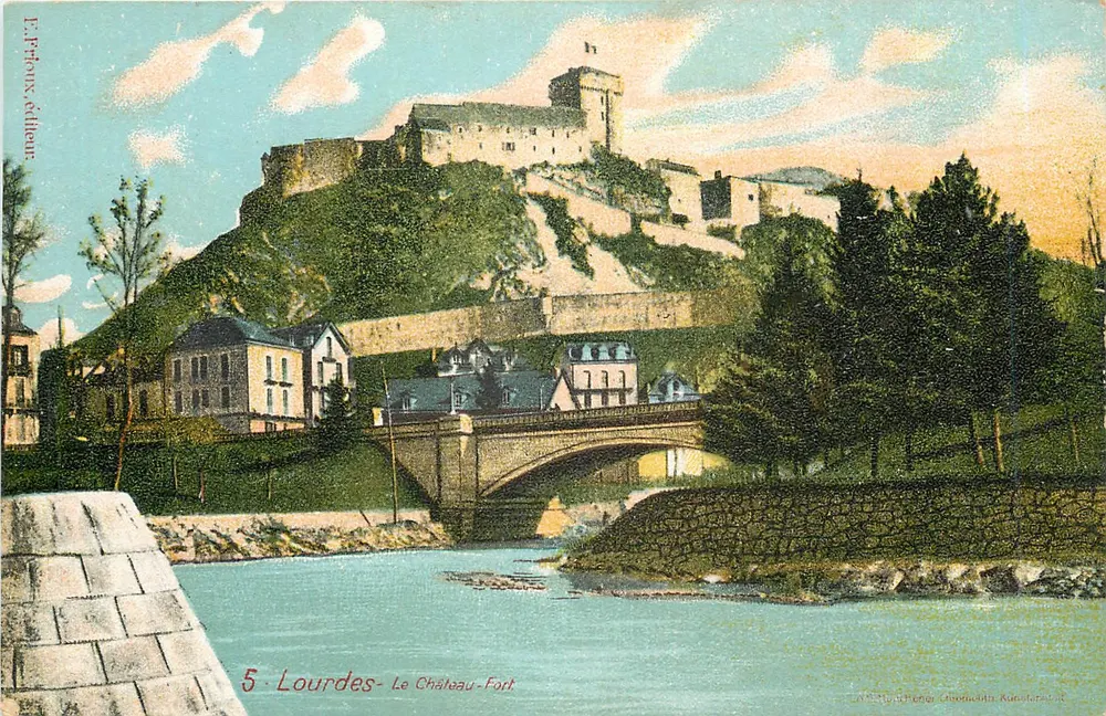 Lourdes - O Castelo-Forte — Editor L. Pefoux, n°5 - Frente