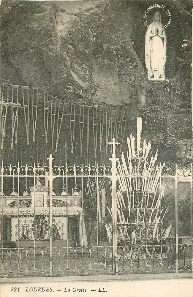 Lourdes — A Gruta — LL. - Frente