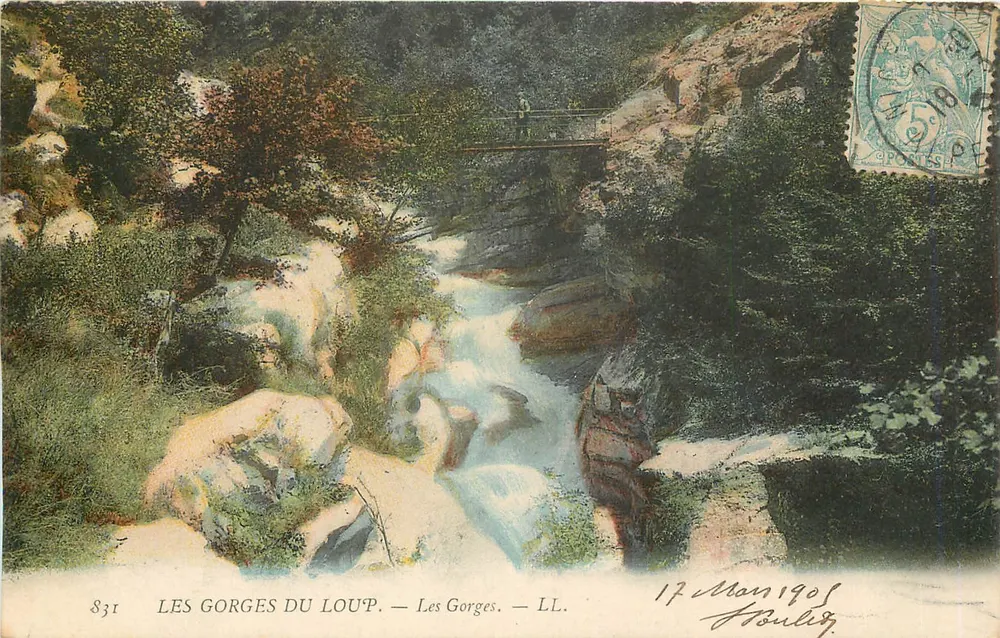 As Gorges do Loup — As Gorges. — LL. — L'imprimerie Nouvelle Photographique, Paris, n° 831 - Frente