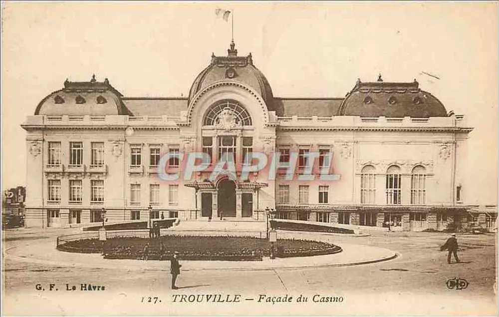 Trouville — Gevel van het Casino — G. F. Le Havre, n° 127 - Voorkant