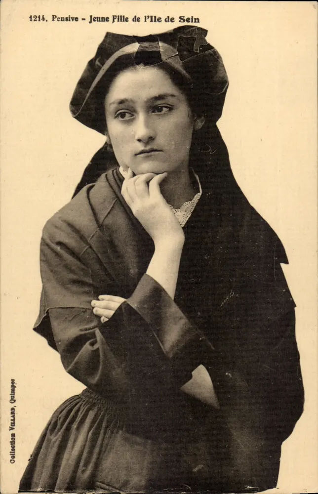 Junge Frau von der Île de Sein — Sammlung Valland, Quimper — n° 1214 - Vorderseite