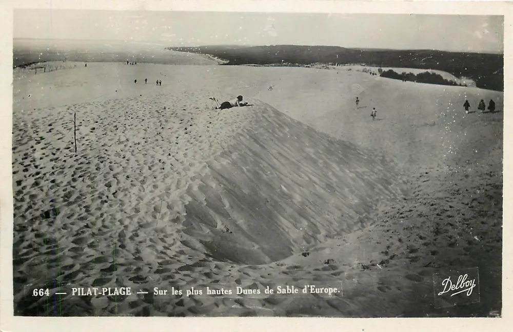 Pilat-Plage — Sur les plus hautes Dunes de Sable d'Europe — Delbroy, n°664 - Recto