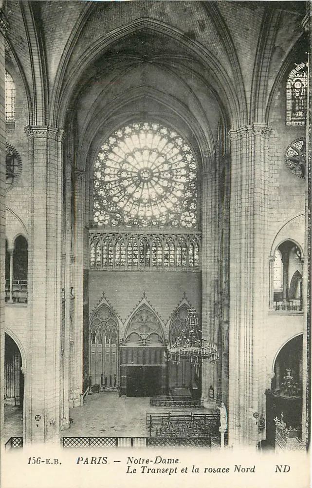 Paris — Notre-Dame — Der Querarm und das Nordrosefenster - Vorderseite