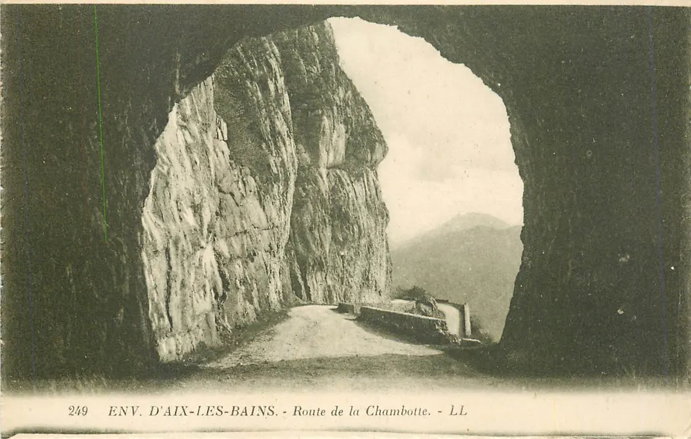 Env. de Aix-les-Bains — Route de la Chambotte — LL - Frente