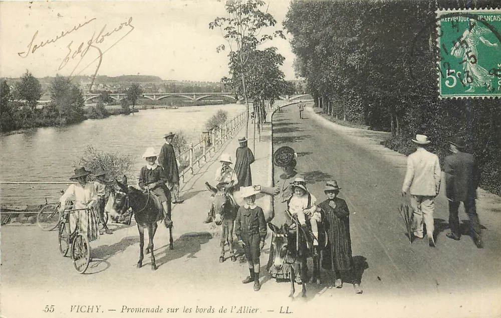 Vichy — Spaziergang am Ufer der Allier — LL - Vorderseite