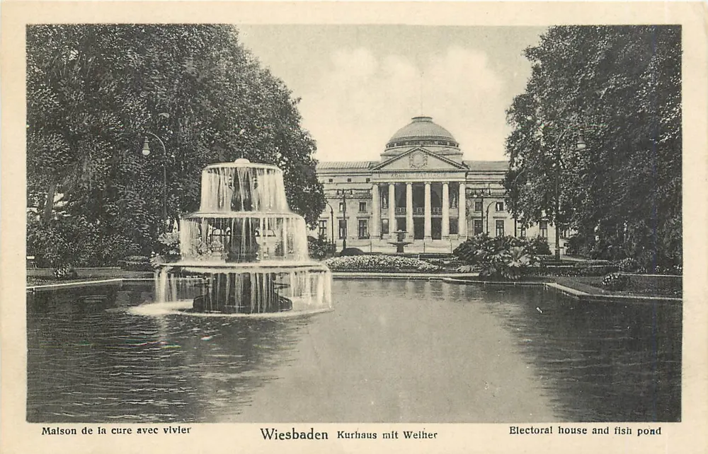 Wiesbaden — Kurhaus mit Teich — Verlag Wilhelm Palmann - Vorderseite