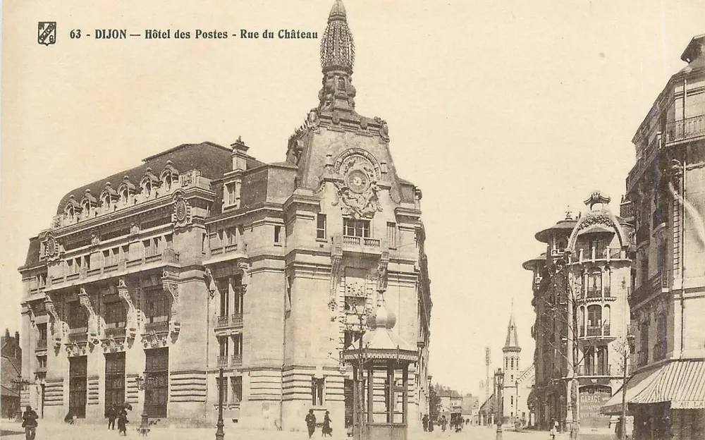 Dijon — Hotel das Correios - Rua do Castelo — Editor LB, n° 63 - Frente