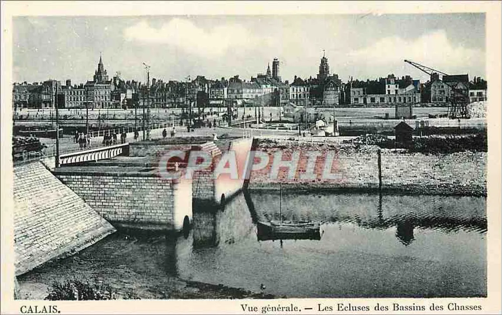 Calais — Vue générale — Les Ecluses des Bassins des Chasses - Recto