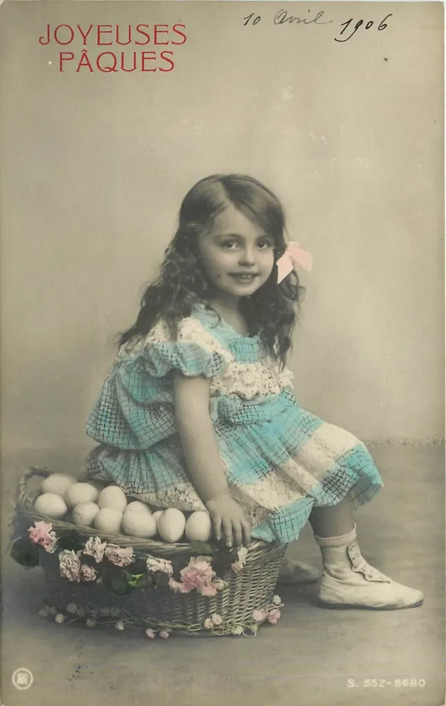 Menina com cesto de ovos — Felizes Páscoas — S. 552-5680 - Frente