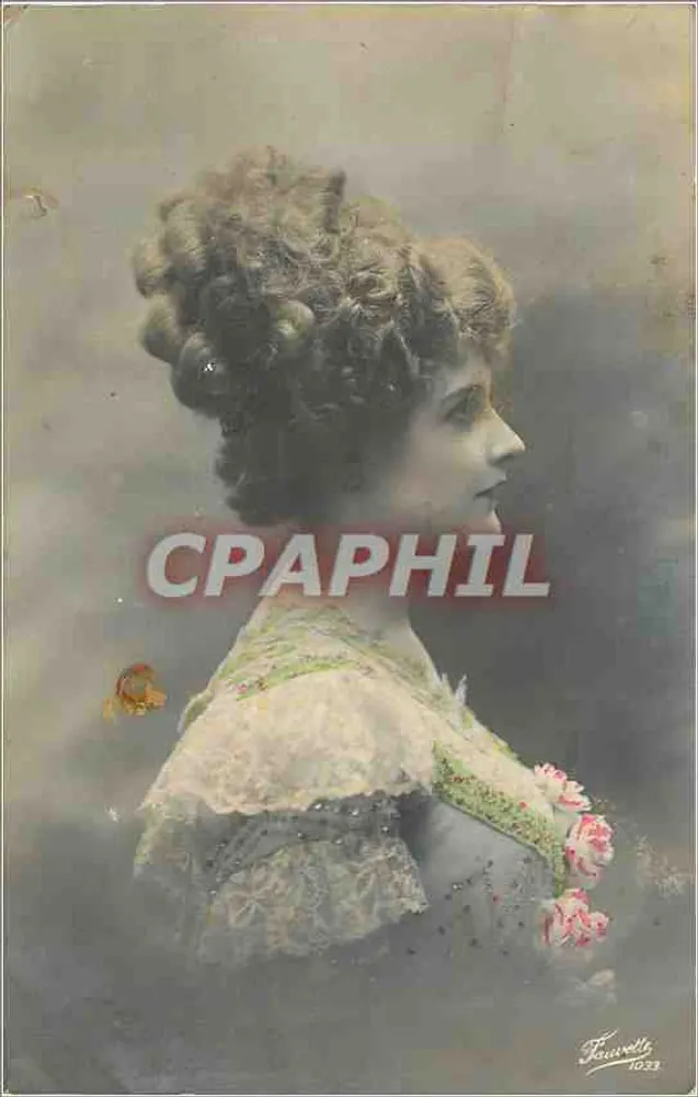 Jovem mulher em busto — retrato — Fauvrelle 1023 - Frente