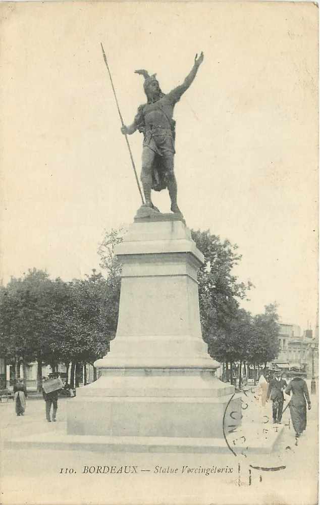 Bordeaux — Estátua de Vercingétorix — editor anônimo, n° 110 - Frente