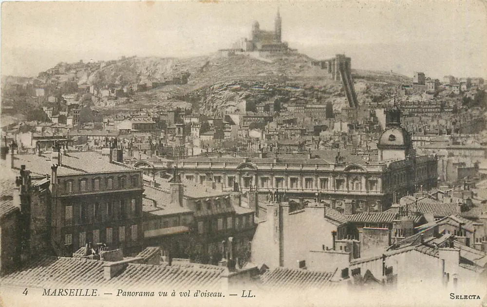 Marseille — Panorama vu à vol d’oiseau — LL. — Selecta - Recto
