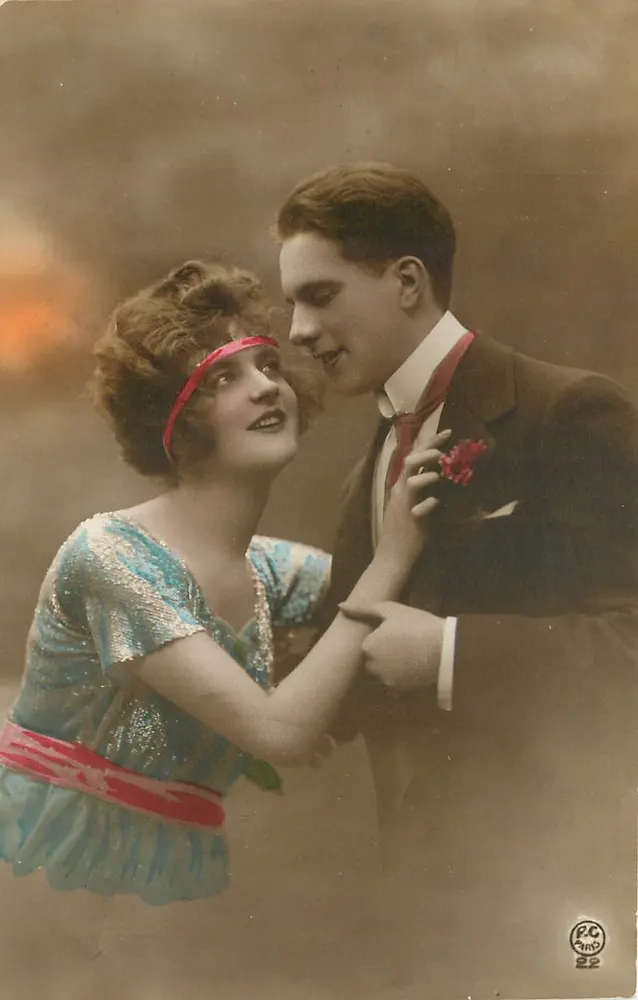 Casal em traje de festa — editor RC 22 - Frente