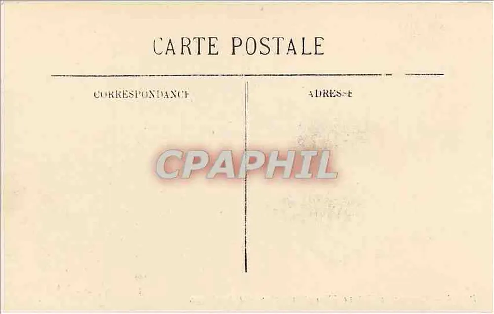 Paris — Kasernen des Château d'Eau und die Statue der Republik. - Rückseite