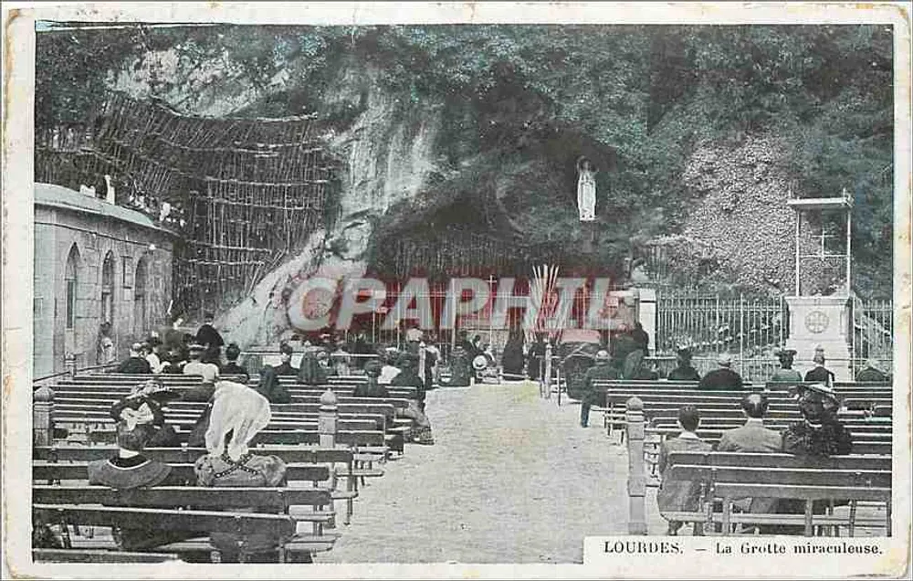 LOURDES — A Grotta Milagrosa — Editora : - Frente