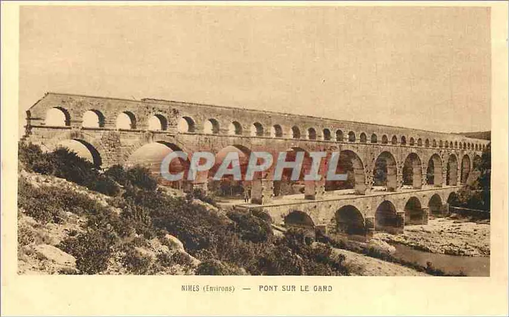 NIMES (Arredores) — PONTE SOBRE O GARD - Frente