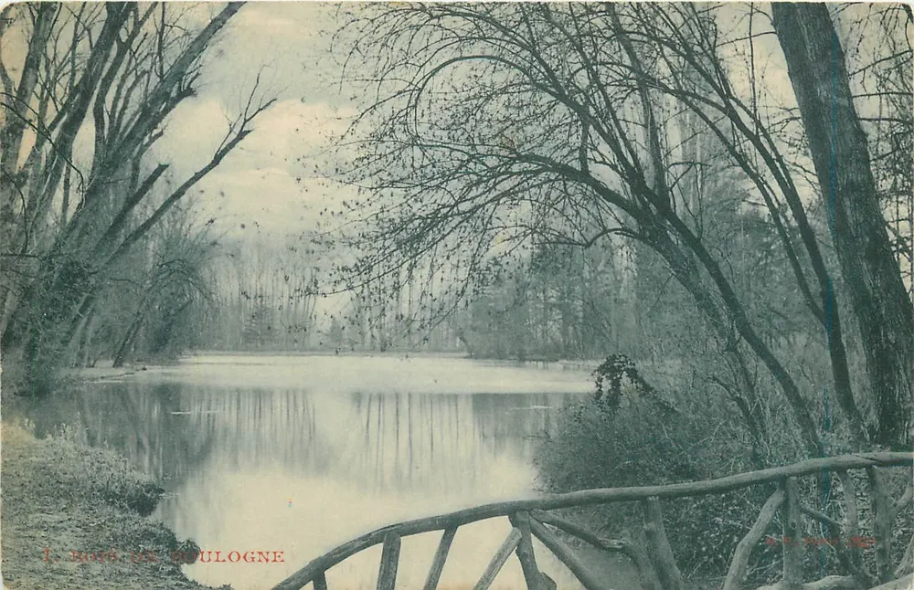 Rivieras de Boulogne — Vista do lago com ponte de madeira — Editor A. E. Paris - Frente