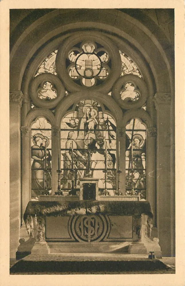 Altar der Basilika des Sieges — Basilika von Domrémy (gewidmet dem heiligen Michael) — Ausgabe der Nationalbasilika - Vorderseite