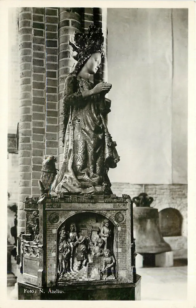 Estátua da princesa da família Göransson — Storkyrkan, Estocolmo — Foto N. Azelius - Frente