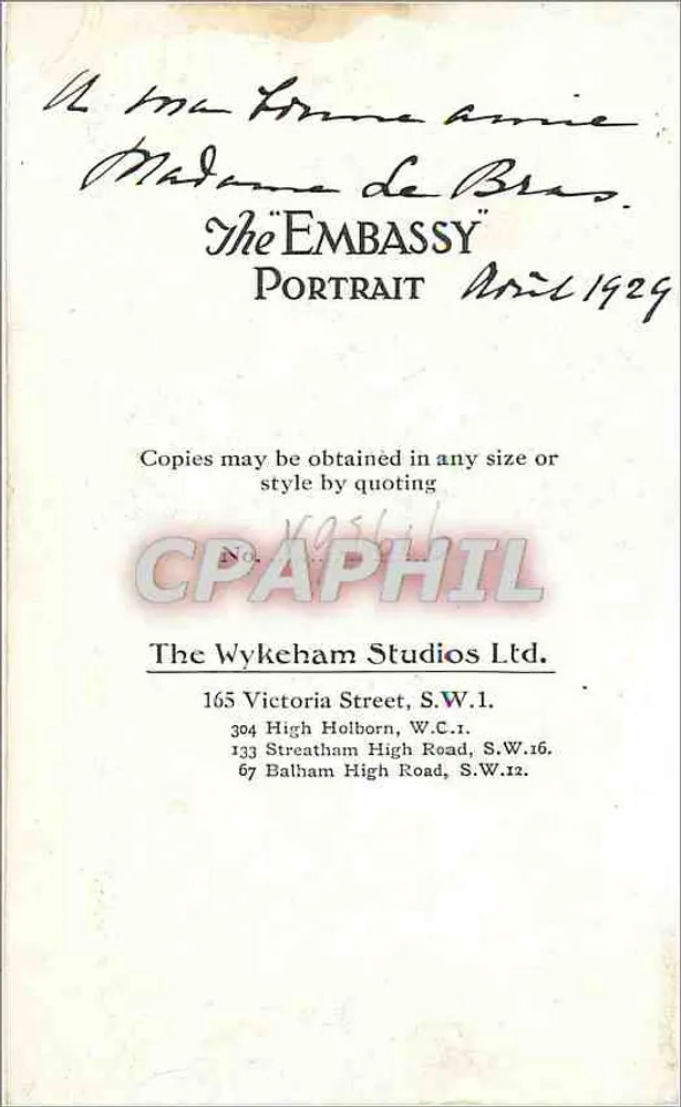 Retrato da Sra. de Bras — The Embassy Portrait — The Wykeham Studios Ltd. - Verso