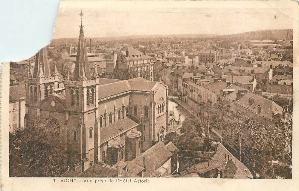 Vichy — Vue prise de l'Hôtel Astoria — éditeur inconnu, n°1 - Recto