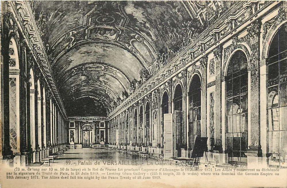 Palácio de Versalhes — A Galeria dos Espelhos — 99. Editor não visível - Frente