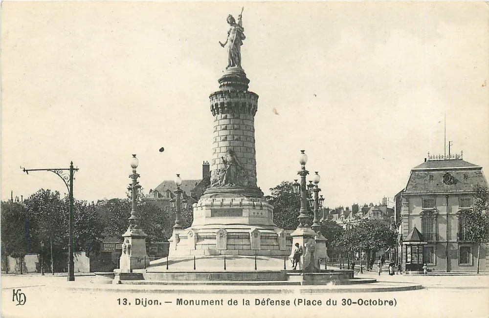 Dijon — Monumento da Defesa (Praça do 30-Outubro) — KD - Frente