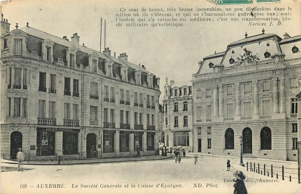 Auxerre — La Société Générale et la Caisse d'Épargne — Toulon Édit., Auxerre - Recto