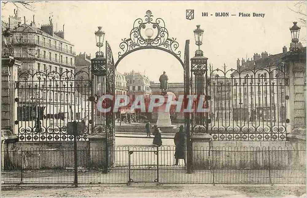 Dijon — Praça Darcy — editor desconhecido, n° 101 - Frente