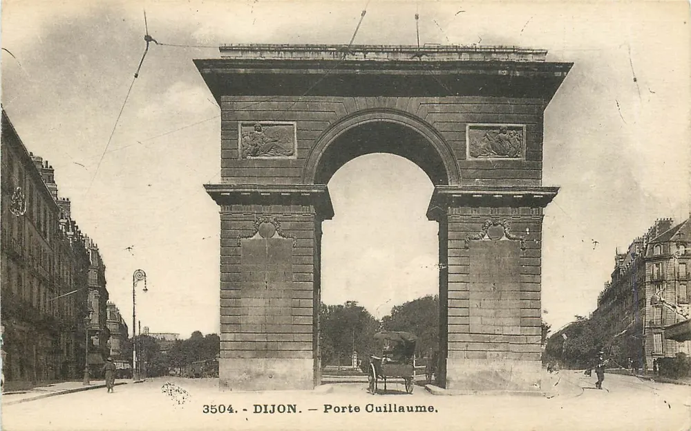 Dijon — Porta Guillaume — 3504 — Wydawca C. L. Besançon - Awers