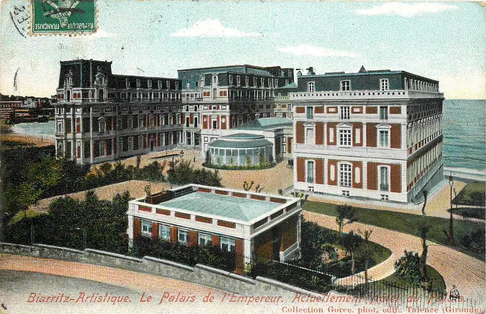 Biarritz-Artistique. Le Palais de l'Empereur. Actuellement Hôtel du Palais. Collection Gorce. phot. édit. Talence (Gironde) - Recto