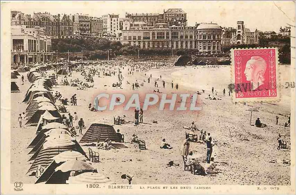 Biarritz - La plage et les deux casinos — Éditeur : LF, n° 1302 - Recto