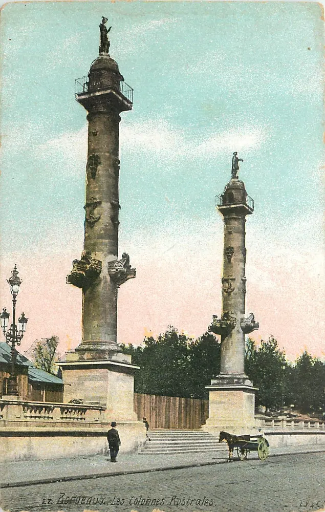 Bordeaux. As colunas Rostrais — editada para o Chocolat-Louit, n° LV468 - Frente