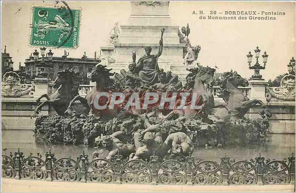 Bordeaux - Fontaine du Monument des Girondins — A.H. 39, éditée par A.H. 39 - Recto