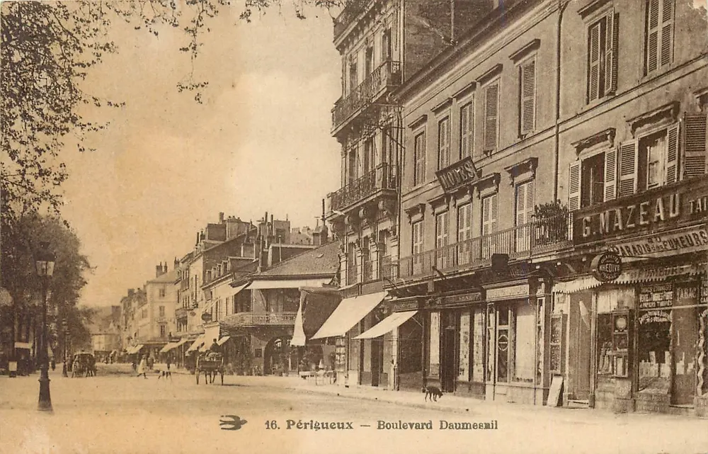Périgueux — Boulevard Daumesnil — G. Mazeau, vendedor de tabaco e fumantes - Frente
