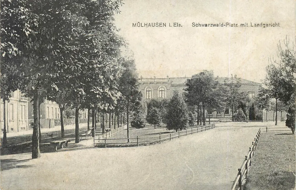 Mülhausen i. Els. — Schwarzwaldr-Platz avec le tribunal de district — éditeur non visible - Anverso
