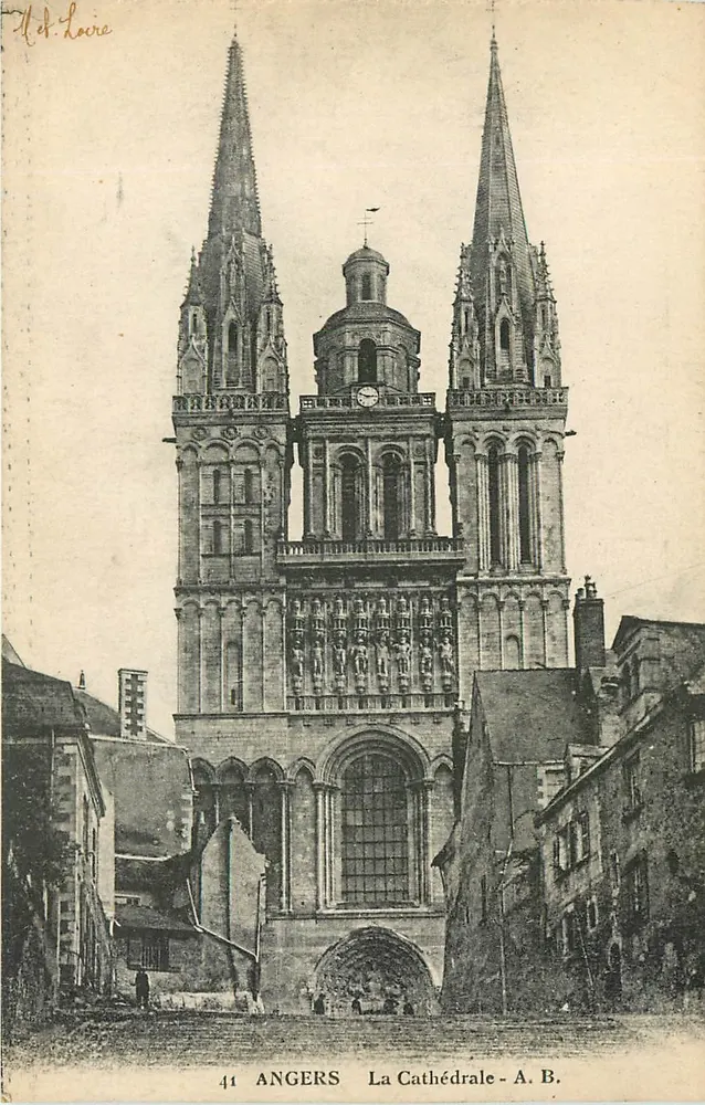 Angers — A Catedral — A. B. n°41 - Frente