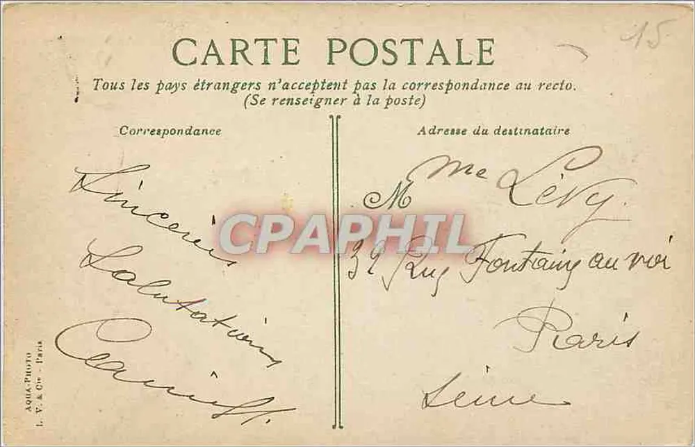 Fouars. A Torre da Hora — vista da rua com comércios — L. V. & Co. - Paris - Verso