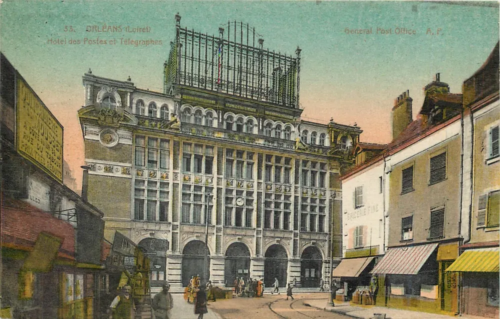 Dreux (Loiret) — Hotel das Correios e Telégrafos — A.P. General Post Office - Frente