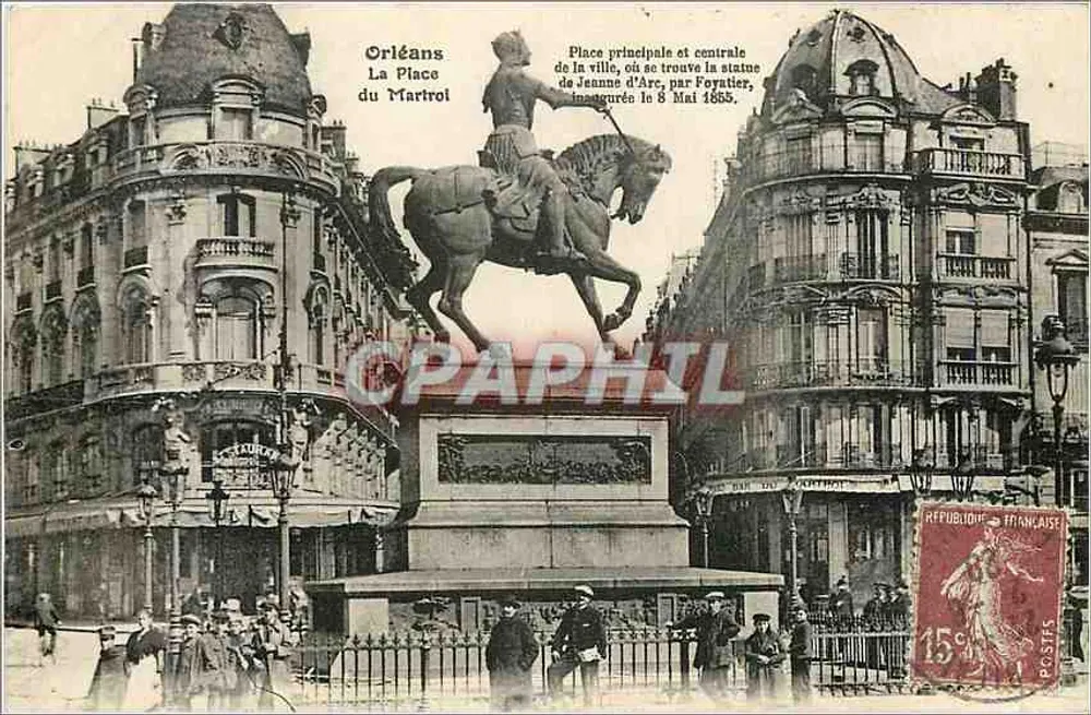 Orléans - A Place du Martroi — estátua de Jeanne d'Arc, inaugurada em 8 de maio de 1865 — editor L. Lanormand, Orléans - Frente
