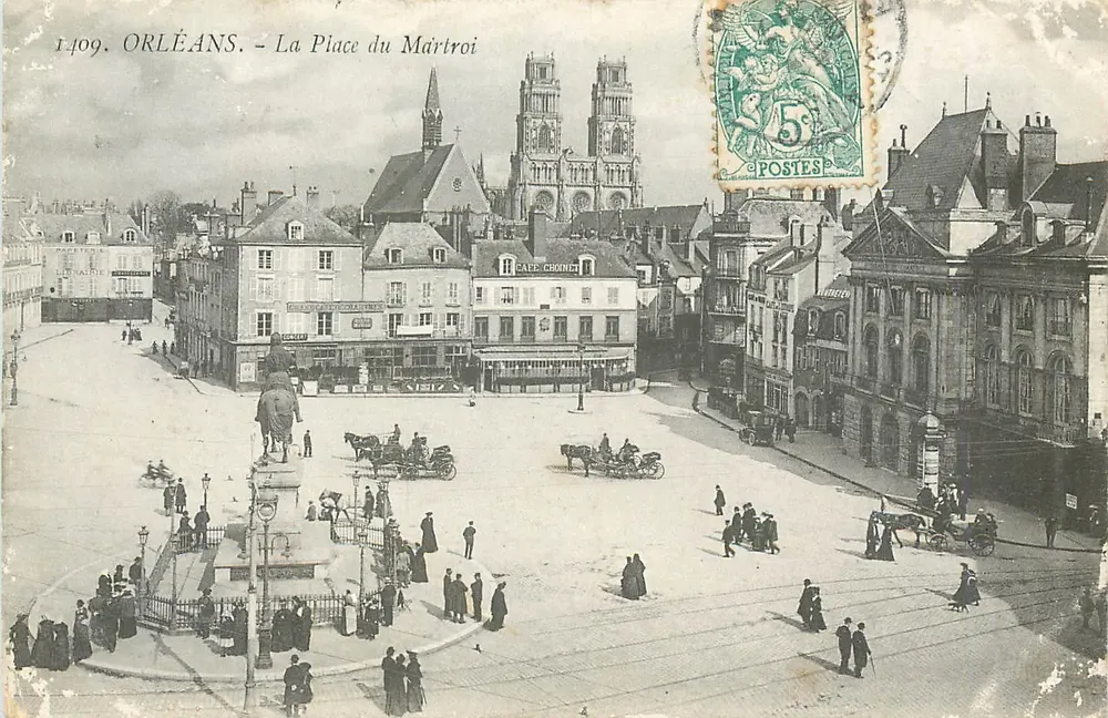 Orléans — A Place du Martroi — Editor desconhecido, n° 1409 - Frente