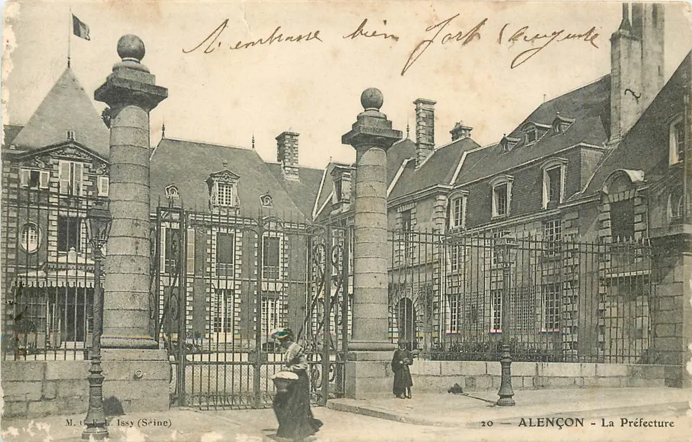 Alençon — A Prefeitura — M. H. Issy (Seine) - Frente