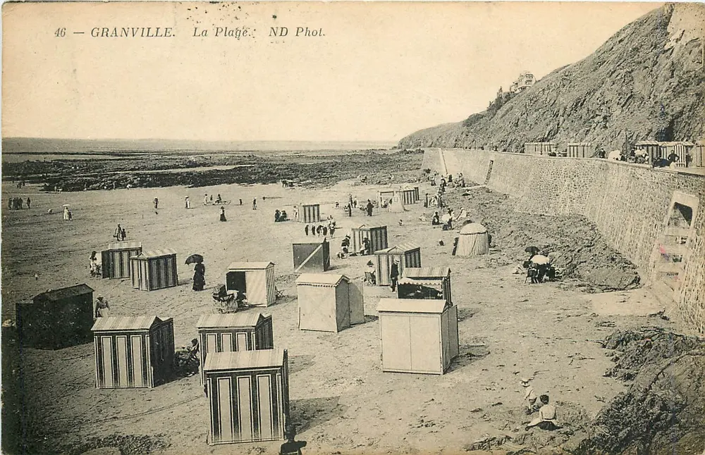 Granville — A Praia — ND Fot. - Frente