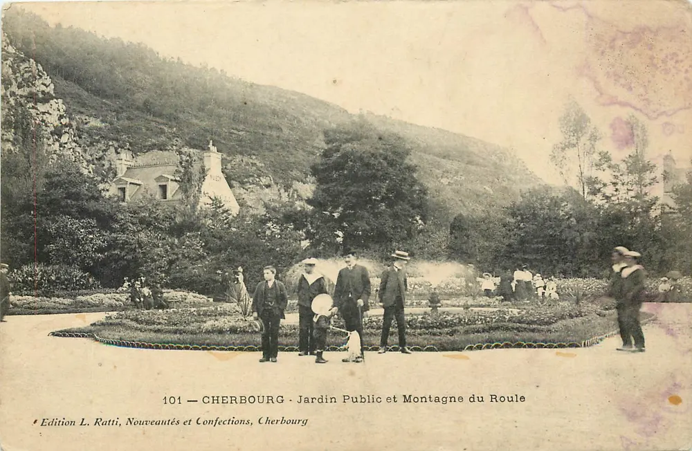 Cherbourg — Jardin Public et Montagne du Roule — Édition L. Ratti, Nouveautés et Confections, Cherbourg - Recto