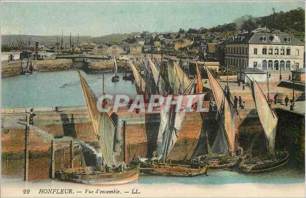 Honfleur — Vista geral — LL. - Frente