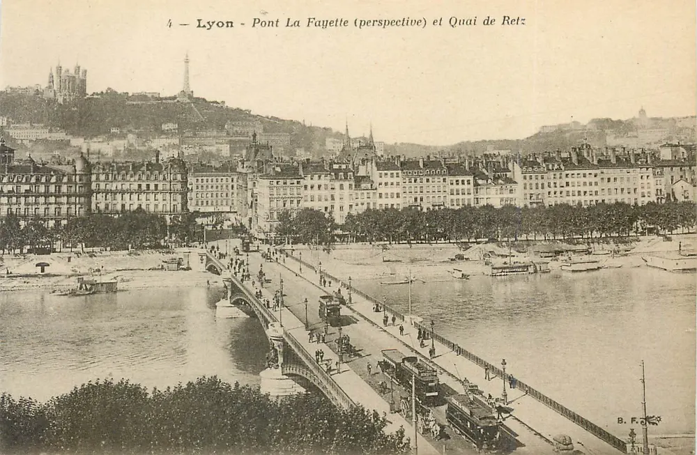 Lyon - Pont La Fayette (perspective) et Quai de Retz — B.F.A. n°4 - Recto