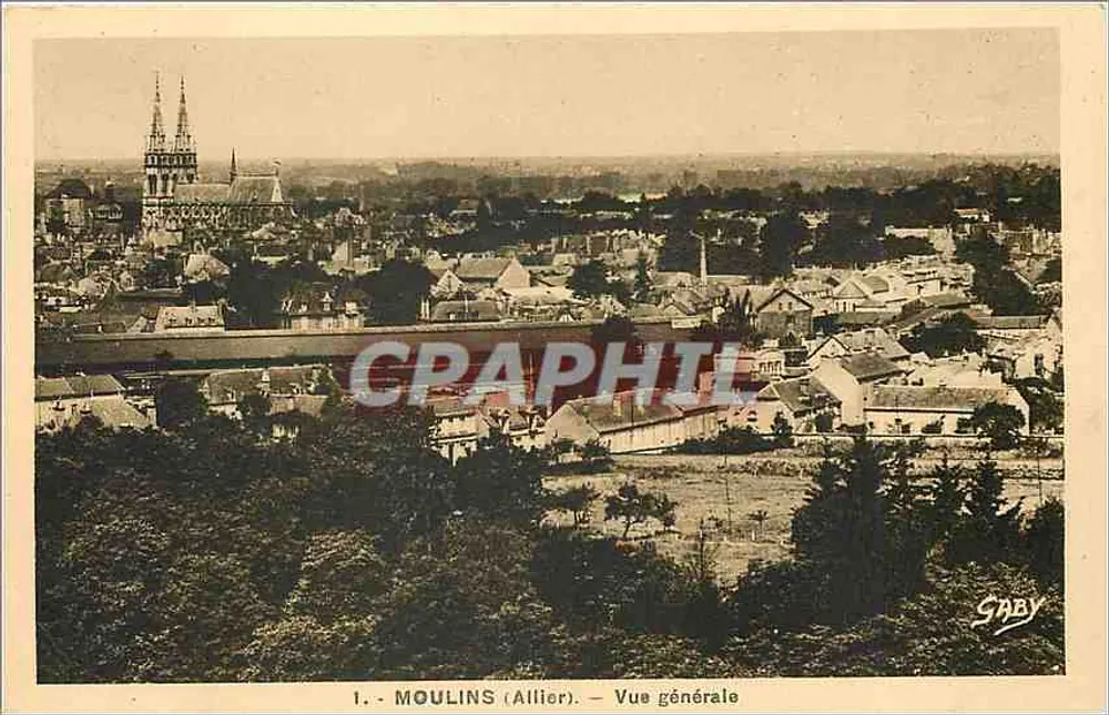 Moulins (Allier) — Vista geral — Gaby - Frente