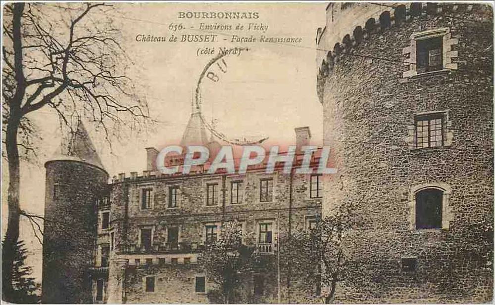 Kasteel van Busset — Renaissance-gezicht (noordzijde) — Bourbonnais, in de buurt van Vichy - Voorkant